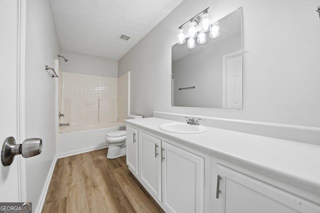 943 Colvin Drive, Locust Grove, GA 30248