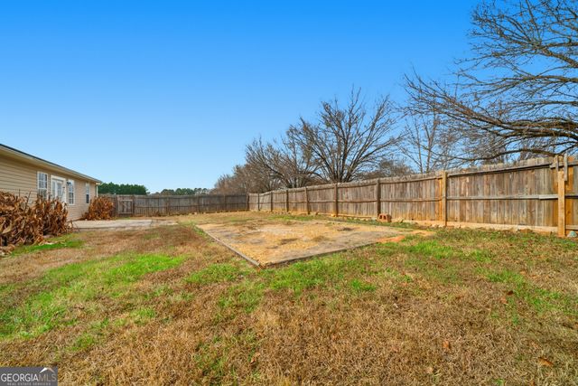 943 Colvin Drive, Locust Grove, GA 30248