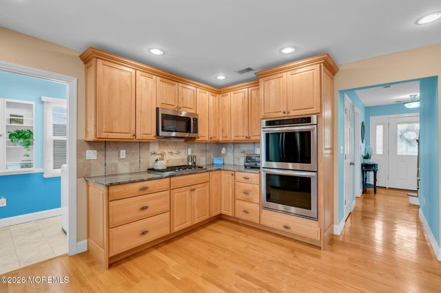 114 Sanborn Avenue, Point Pleasant Beach, NJ 08742