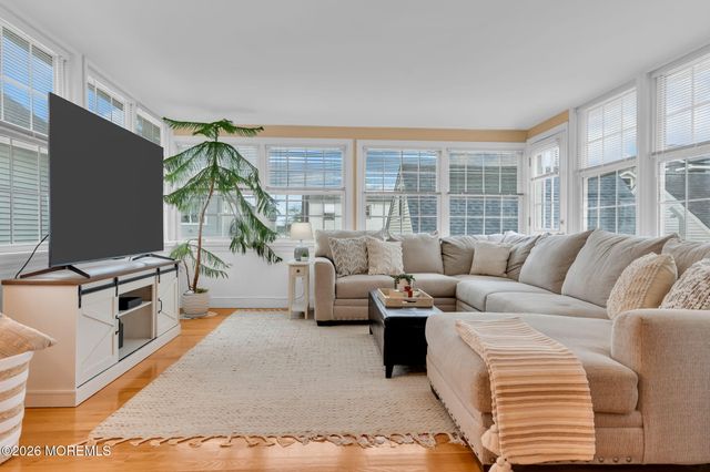 114 Sanborn Avenue, Point Pleasant Beach, NJ 08742