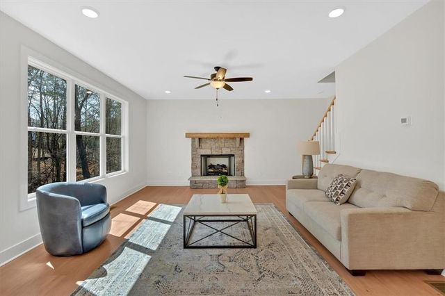 10 Ashwood SE Drive, Cartersville, GA 30120