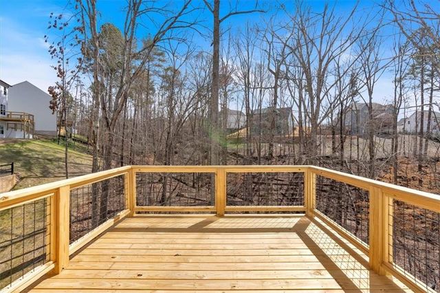 10 Ashwood SE Drive, Cartersville, GA 30120