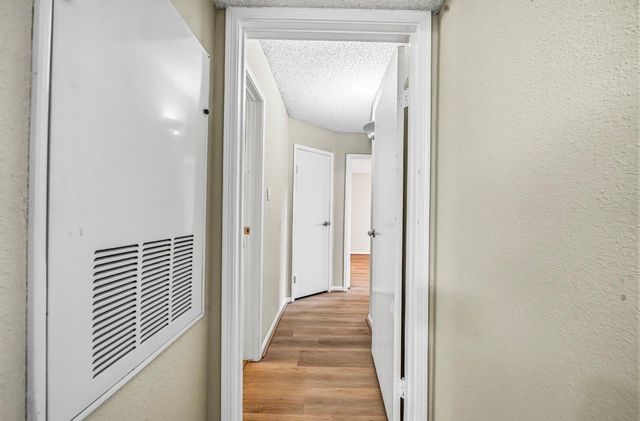 3770 Lovers Wood Lane 807, Houston, TX 77014