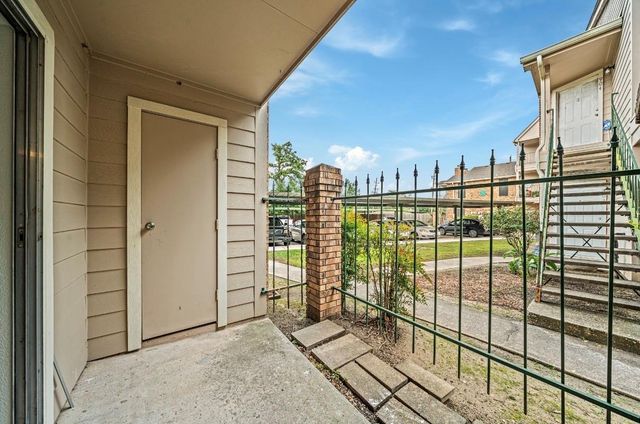 3770 Lovers Wood Lane 807, Houston, TX 77014