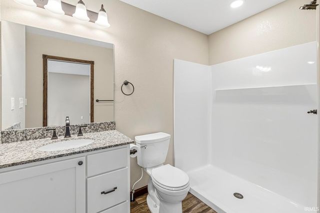 59561 Rosedale Avenue, Elkhart, IN 46517