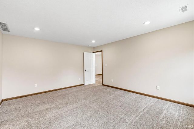 59561 Rosedale Avenue, Elkhart, IN 46517