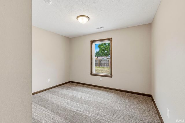 59561 Rosedale Avenue, Elkhart, IN 46517