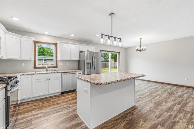 59561 Rosedale Avenue, Elkhart, IN 46517