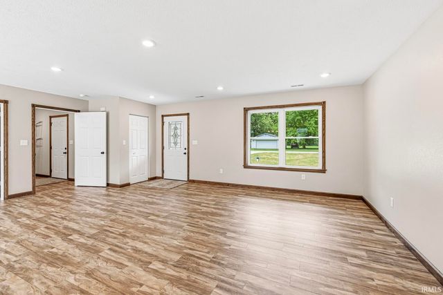 59561 Rosedale Avenue, Elkhart, IN 46517