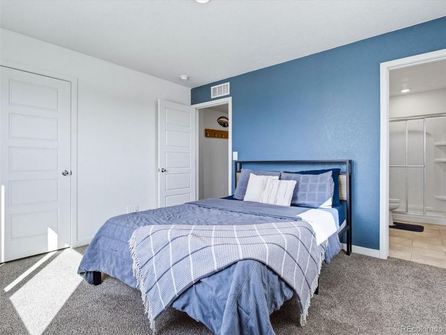 519 Condor Way, Johnstown, CO 80534