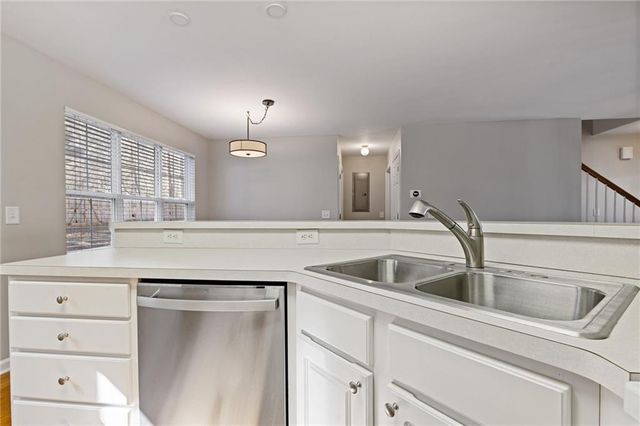6720 Honeysuckle Lane, Gainesville, GA 30506