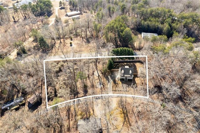 6720 Honeysuckle Lane, Gainesville, GA 30506