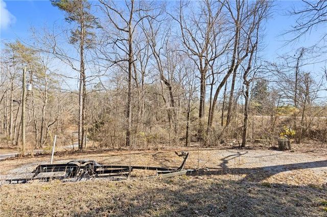 6720 Honeysuckle Lane, Gainesville, GA 30506