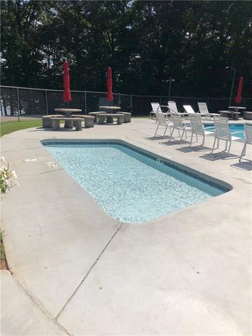6720 Honeysuckle Lane, Gainesville, GA 30506