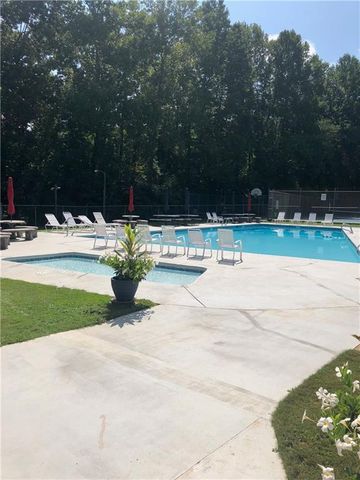 6720 Honeysuckle Lane, Gainesville, GA 30506