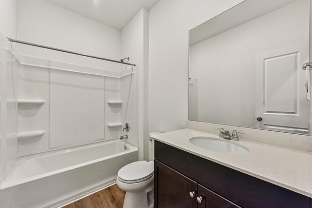 312 The Bad WAY, Jarrell, TX 76537