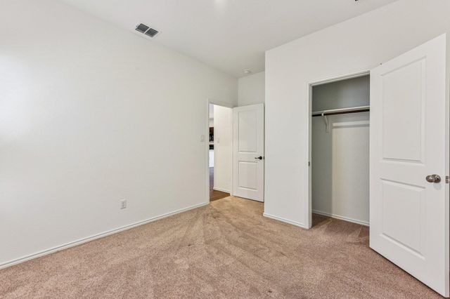 312 The Bad WAY, Jarrell, TX 76537