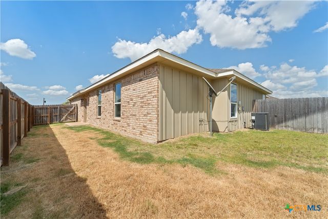 1110 Carlsberg Drive B, Killeen, TX 76549