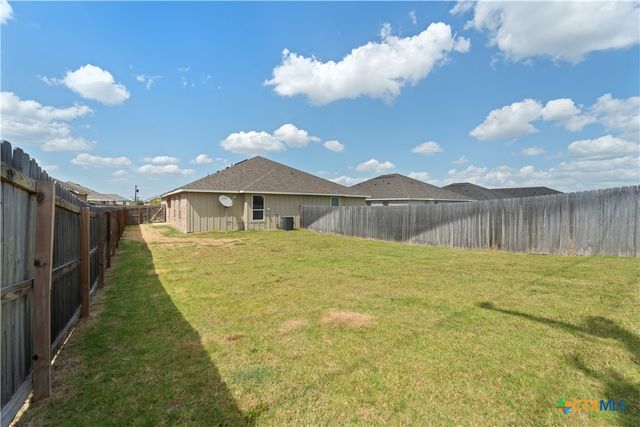 1110 Carlsberg Drive B, Killeen, TX 76549