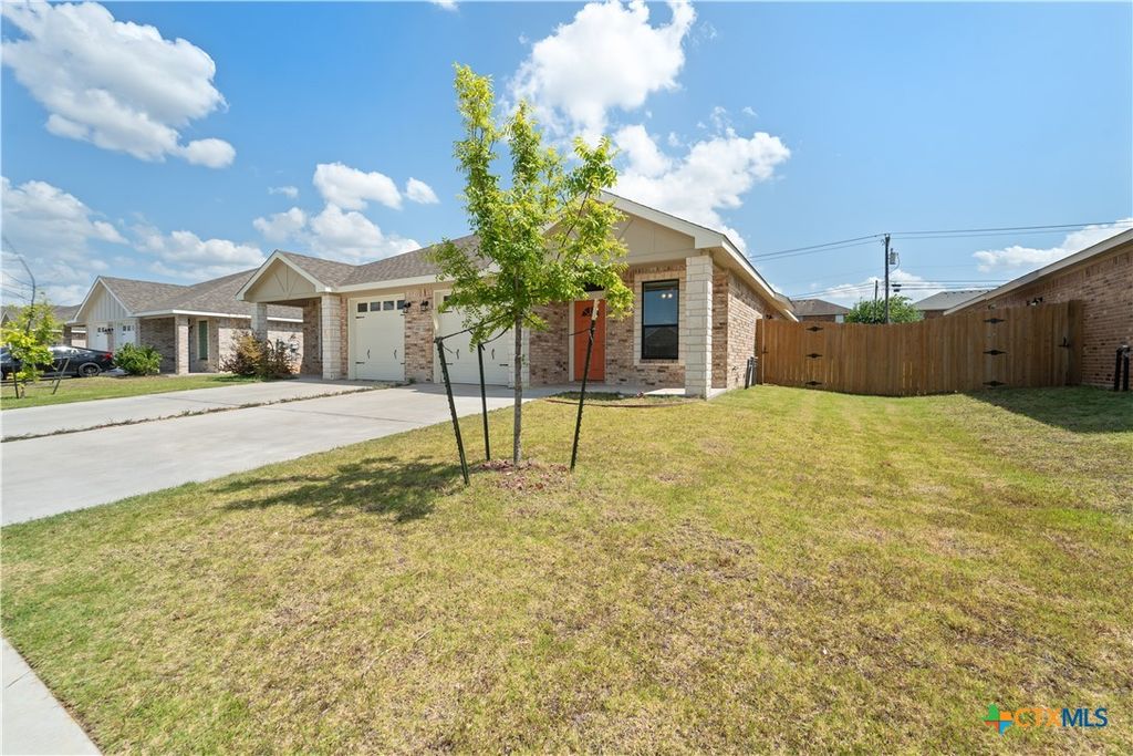 1110 Carlsberg Drive B, Killeen, TX 76549