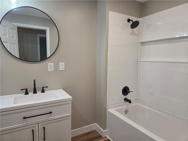 216 Williams Street, Chillicothe, MO 64601