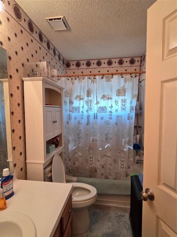 3909 Regency Drive, Deer Park, TX 77536