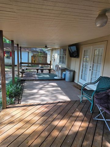 3909 Regency Drive, Deer Park, TX 77536