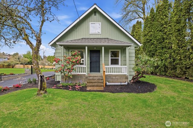 17218 NE Woodinville-Duvall Road, Woodinville, WA 98072