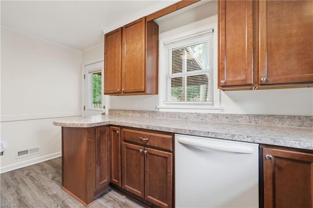 2209 Wildwood RD, Chesapeake, VA 23323