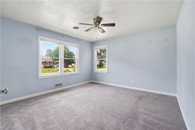2209 Wildwood RD, Chesapeake, VA 23323