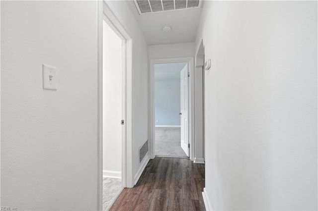2209 Wildwood RD, Chesapeake, VA 23323