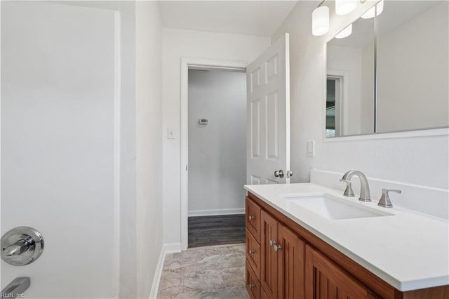 2209 Wildwood RD, Chesapeake, VA 23323