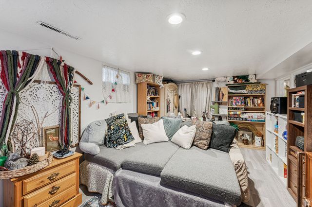 728 E EMPIRE AVE, Salt Lake City, UT 84106