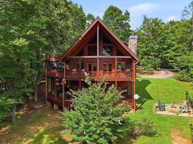 516 Endless View Road, Mineral Bluff, GA 30559