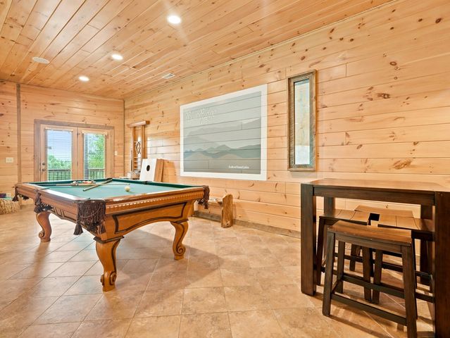516 Endless View Road, Mineral Bluff, GA 30559