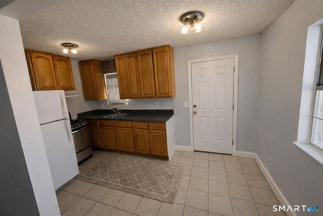 44 ABCD Angel Drive, Waterbury, CT 06708
