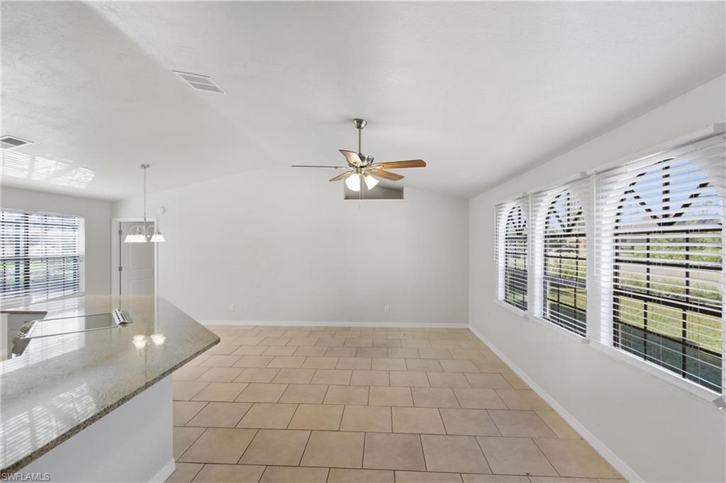 912 Lincoln AVE, LEHIGH ACRES, FL 33972 — photo 3