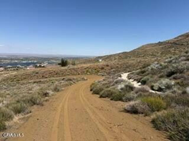850 Shaner Road, Palmdale, CA 93551