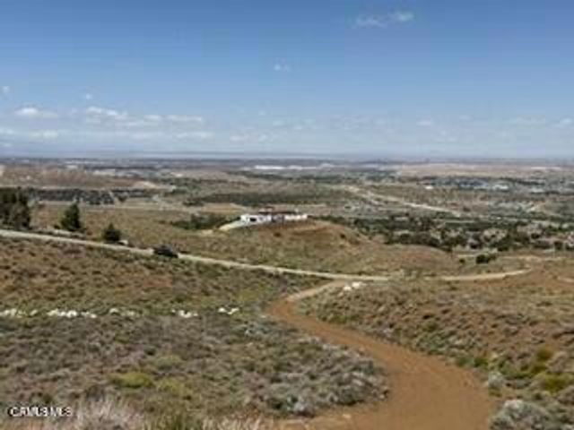 850 Shaner Road, Palmdale, CA 93551