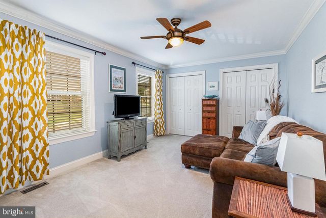 4338 N VICTORIA WAY, Harrisburg, PA 17112