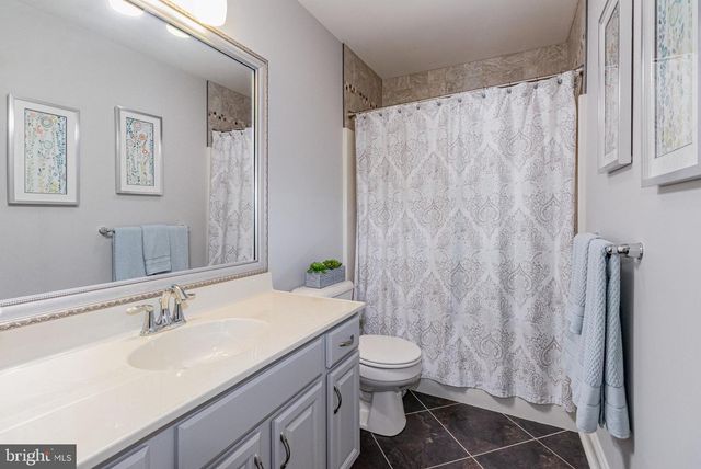 4338 N VICTORIA WAY, Harrisburg, PA 17112