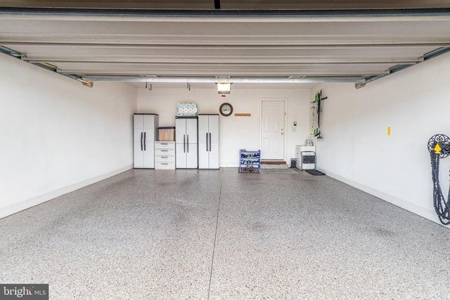 4338 N VICTORIA WAY, Harrisburg, PA 17112