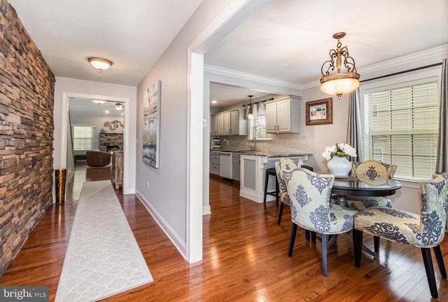 4338 N VICTORIA WAY, Harrisburg, PA 17112