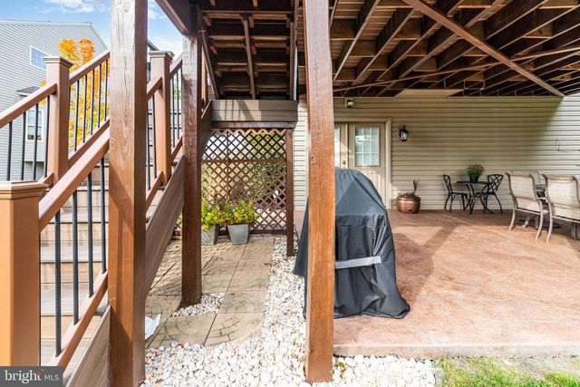 4338 N VICTORIA WAY, Harrisburg, PA 17112