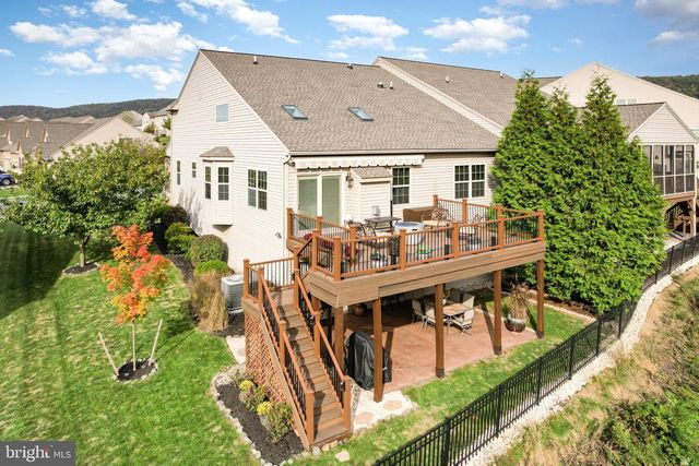 4338 N VICTORIA WAY, Harrisburg, PA 17112