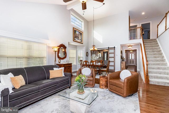 4338 N VICTORIA WAY, Harrisburg, PA 17112