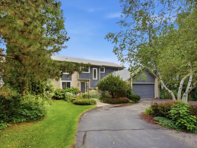 3926 Lakes Edge Drive, Commerce Twp, MI 48382