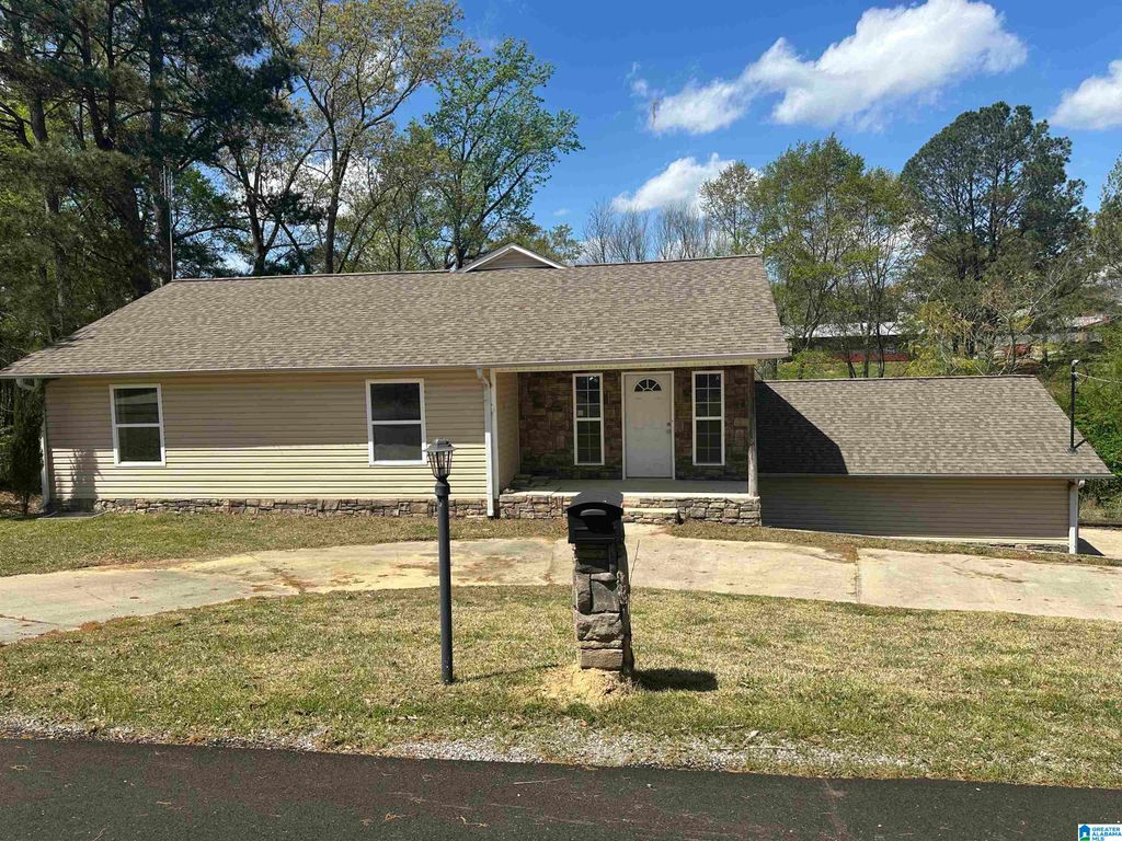 182 COUNTY ROAD 321, Crane Hill, AL 35053
