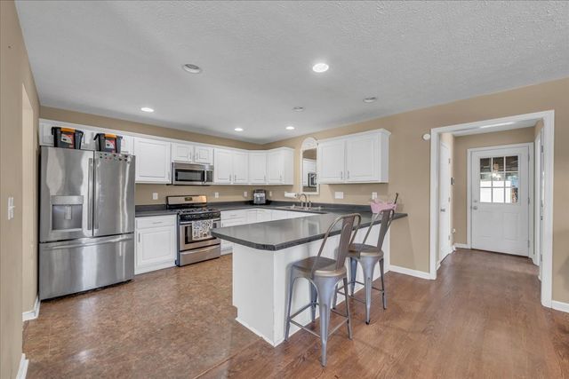 317 Druid Ln, Tullahoma, TN 37388