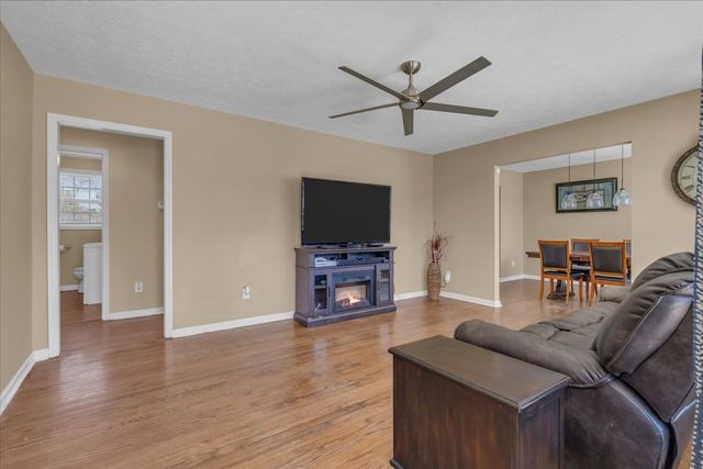 317 Druid Ln, Tullahoma, TN 37388